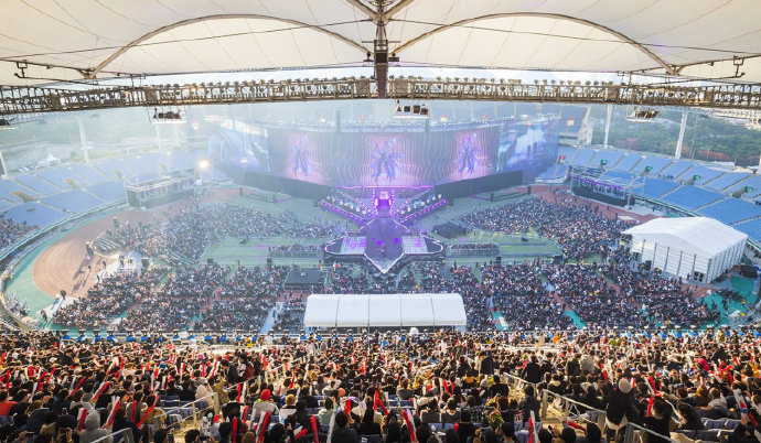 与位置重叠 与位置重叠