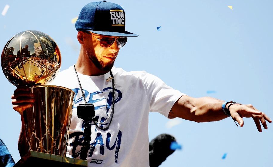 综合来看 综合来看