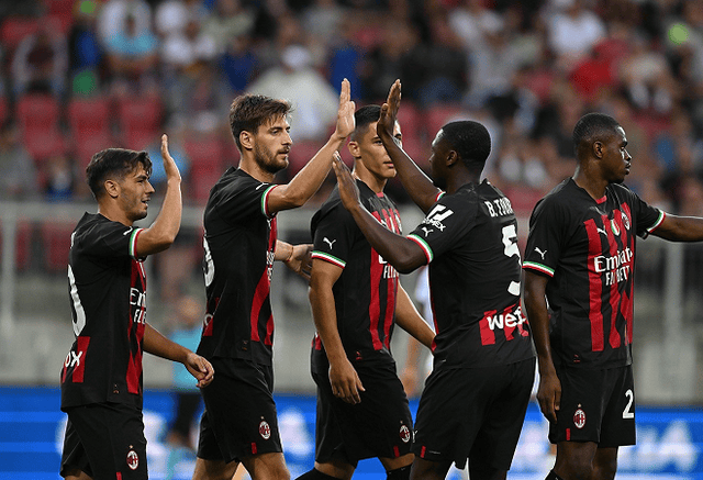 连续几场打 连续几场打